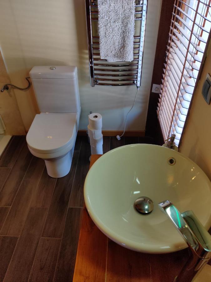 Spacious Ski Chalet In Traditional French Village, Sleeps 8, Four Star With Fibre Broadband Abondance Dış mekan fotoğraf