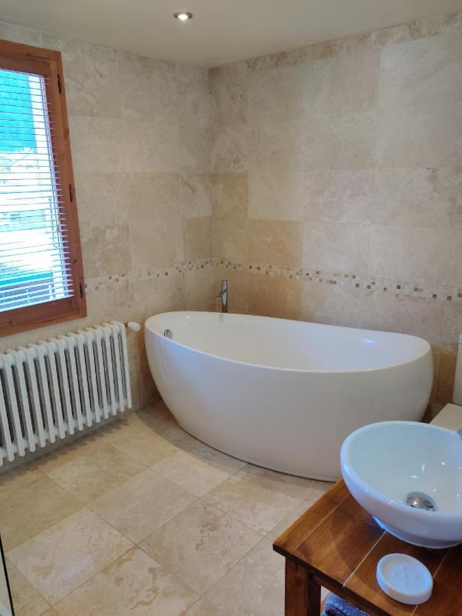 Spacious Ski Chalet In Traditional French Village, Sleeps 8, Four Star With Fibre Broadband Abondance Dış mekan fotoğraf