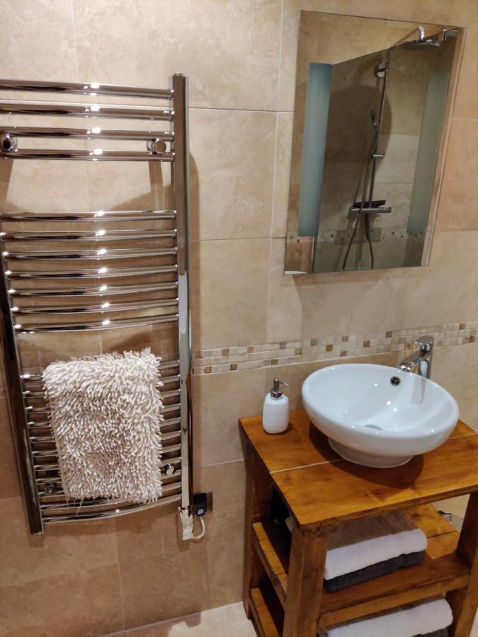 Spacious Ski Chalet In Traditional French Village, Sleeps 8, Four Star With Fibre Broadband Abondance Dış mekan fotoğraf